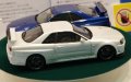 alt="Aoshima AO-00860 - 1/24 No.32 Nissan R34 Skyline GT-R V-Spec II (Pearl White)" title="Aoshima AO-00860 - 1/24 No.32 Nissan R34 Skyline GT-R V-Spec II (Pearl White)"