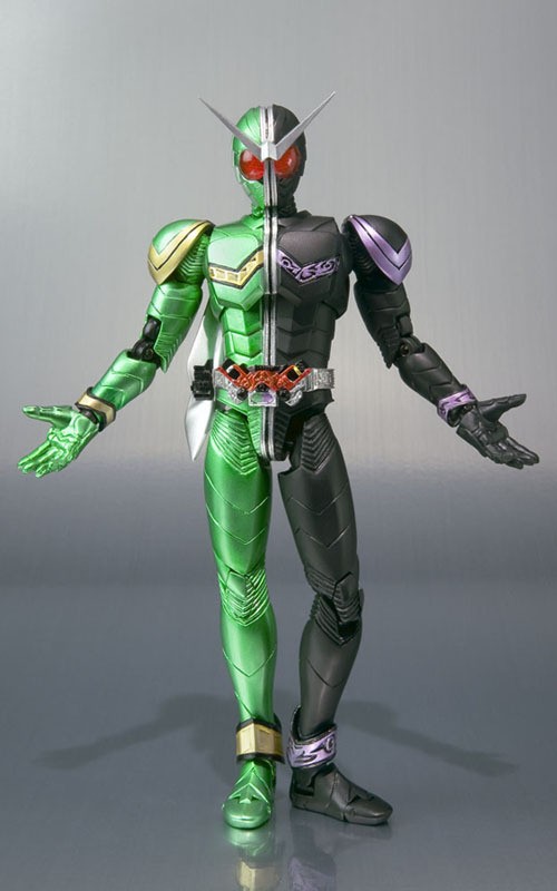 Bandai #HMR-60527 - S.H.Figuarts - KAMEN RIDER W CYCLONE JOKER