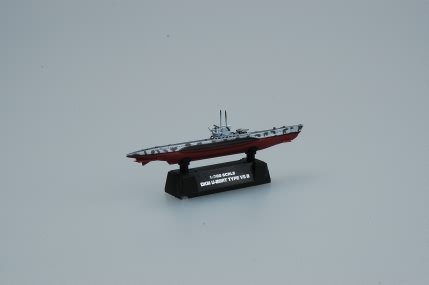 Hobbyboss Kit de modèle en Plastique DKM U Type VII C Echelle 1/700 cm