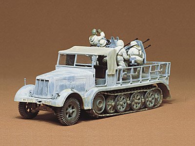 Tamiya 35050 - 1/35 German 8-ton Halftrack AA Gun Sd.Kfz7/1 WWII