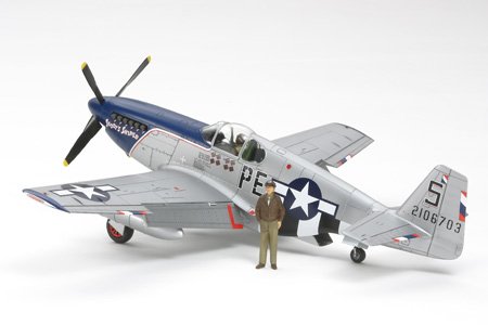 Tamiya 92216 - 1/48 NA P-51B Mustang Blue Nose