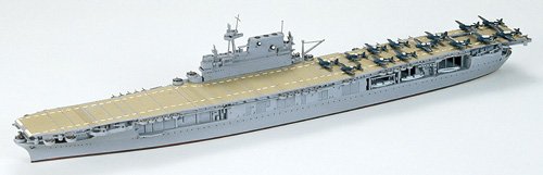 Tamiya 77514 - 1/700  U.S. Aircraft Carrier Enterprise