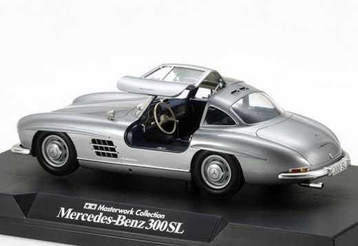 Tamiya 21151 - 1/24 Mercedes-Benz 300 SL (Silver) (Finished Model)