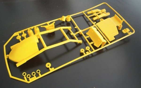 Tamiya 9005207 - A Parts (Driver\'s Cab, Yellow) for Bigwig 58057/47330