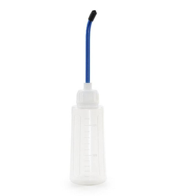 Tamiya 47423 - Fuel Filler (200ml)